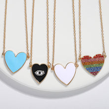 Load image into Gallery viewer, Heart Link Chain Necklace