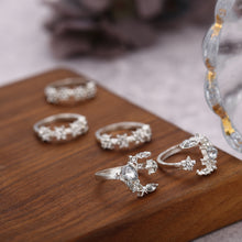 Load image into Gallery viewer, Moonlight Crystal Ring Set