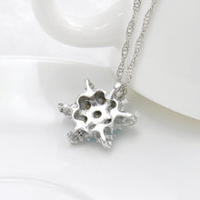 Load image into Gallery viewer, Flower  Necklaces