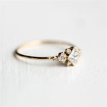 Load image into Gallery viewer, Elegant Gold Goddess Ring