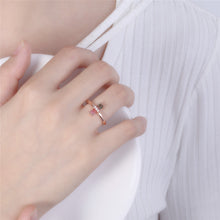 Load image into Gallery viewer, Geometric Women Engagement Ring