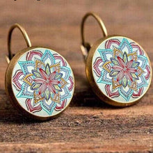 Load image into Gallery viewer, Bohemian Glass Earrings