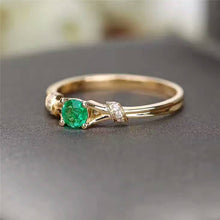 Load image into Gallery viewer, Small Green Zircon Stone Ring