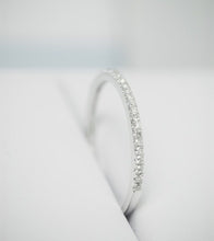 Load image into Gallery viewer, Simple Cubic Zirconia Thin Ring