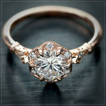 Load image into Gallery viewer, Engagement Snowflake Ring